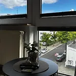 Helles City-apartment Mit Tiefgarage & Wlan - In Zentraler Lage In Apartmán *
