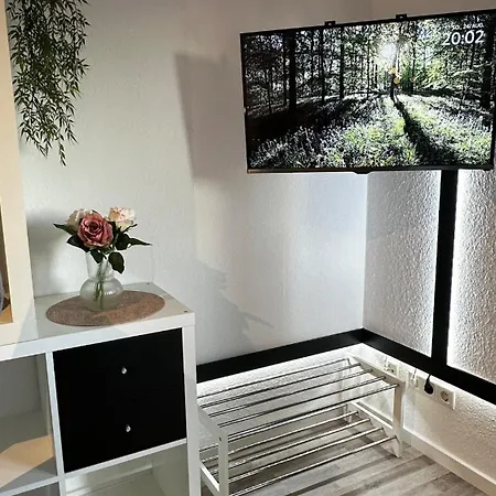 Helles City-apartment Mit Tiefgarage & Wlan - In Zentraler Lage In Daire *